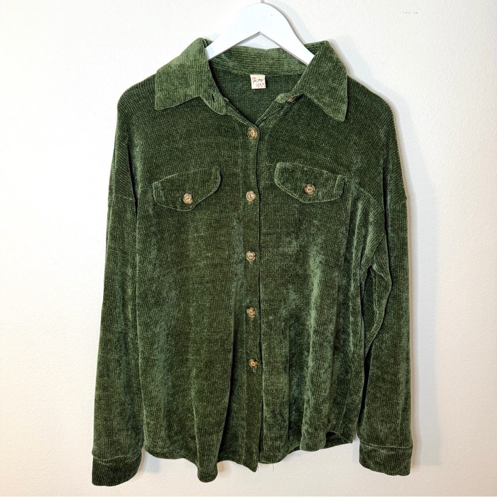 Dark Green Fall Button-Up Collared Shirt 2 Chest Pockets Size Large Versatile